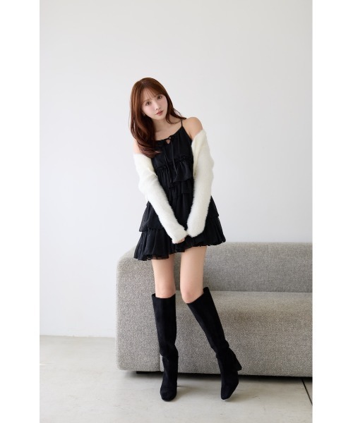 MISTREASS（ミストレアス）の「Logo Accent Square Toe Suede Long Boots（ブーツ・レディース・ベージュ/ブラック・MEDIUM/SMALL/LARGE）」の9枚目の写真