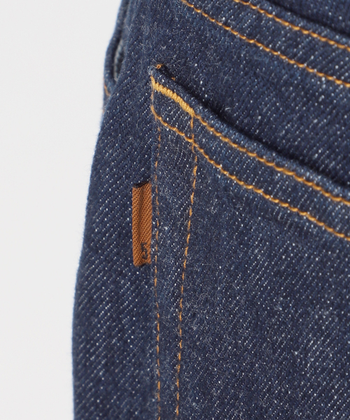 Spick & Span(スピックアンドスパン)の「《40周年 / 》5 1/2 40th LOOSE-STRAIGHT DENIM(デニムパンツ・レディース・ネイビー・29/28/27/26)」の15枚目の写真