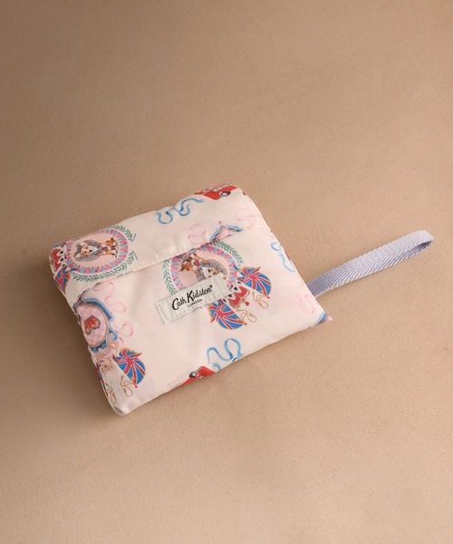 Cath Kidston(キャスキッドソン)の「フォルダウェイ トートバッグ London Crest(エコバッグ/サブバッグ・レディース・クリーム・FREE)」の2枚目の写真
