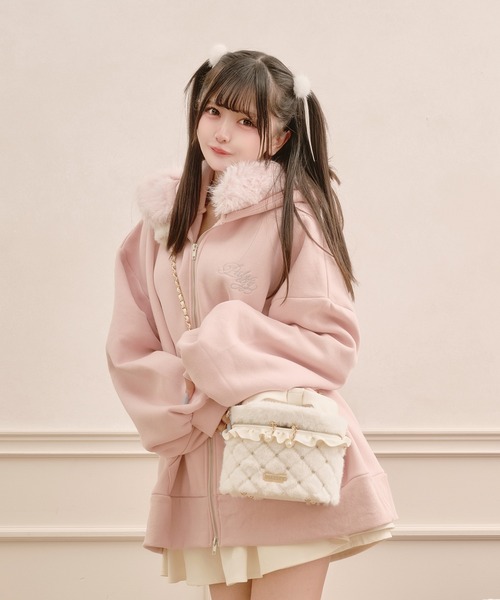 Pal elfy（パルエルフィー）の「ファー付きダブルジップパーカー（パーカー・レディース・オフホワイト/ブラック/ピンク/チャコールグレー・フリー）」の13枚目の写真