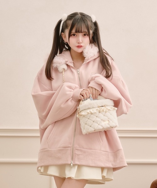 Pal elfy（パルエルフィー）の「ファー付きダブルジップパーカー（パーカー・レディース・オフホワイト/ブラック/ピンク/チャコールグレー・フリー）」の12枚目の写真