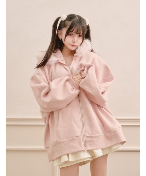Pal elfy（パルエルフィー）の「ファー付きダブルジップパーカー（パーカー・レディース・オフホワイト/ブラック/ピンク/チャコールグレー・フリー）」の9枚目の写真