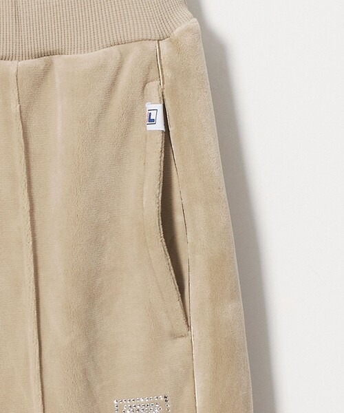 NICE WEATHER(ナイスウェザー)の「<FILA>ベロア トラックパンツ(その他パンツ・レディース・ブラック/ベージュ・L/M)」の5枚目の写真