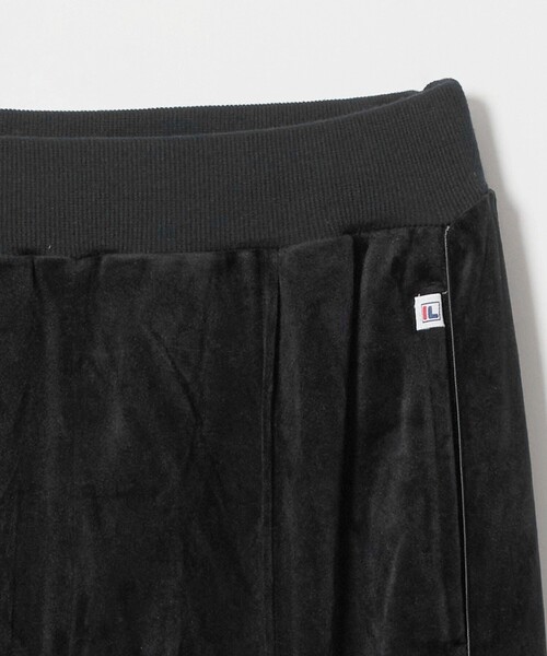 NICE WEATHER(ナイスウェザー)の「<FILA>ベロア トラックパンツ(その他パンツ・レディース・ブラック/ベージュ・L/M)」の11枚目の写真