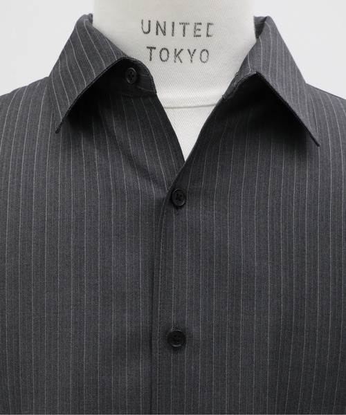 UNITED TOKYO(ユナイテッドトウキョウ)の「新作【数量限定生産】LORO PIANA FABRIC ITALIAN SHIRT |高級素材/滑らかさ/防臭/透湿性(シャツ/ブラウス・メンズ・グレイッシュベージュ/ダークグレー・2/1)」の9枚目の写真