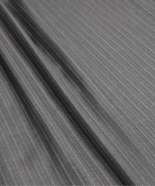 UNITED TOKYO(ユナイテッドトウキョウ)の「新作【数量限定生産】LORO PIANA FABRIC ITALIAN SHIRT |高級素材/滑らかさ/防臭/透湿性(シャツ/ブラウス・メンズ・グレイッシュベージュ/ダークグレー・2/1)」の5枚目の写真