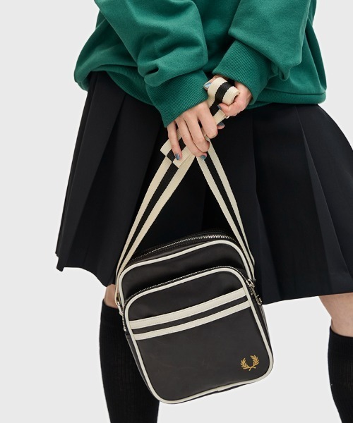 セール】Classic Side Bag／クラシックサイドバッグ（ショルダー