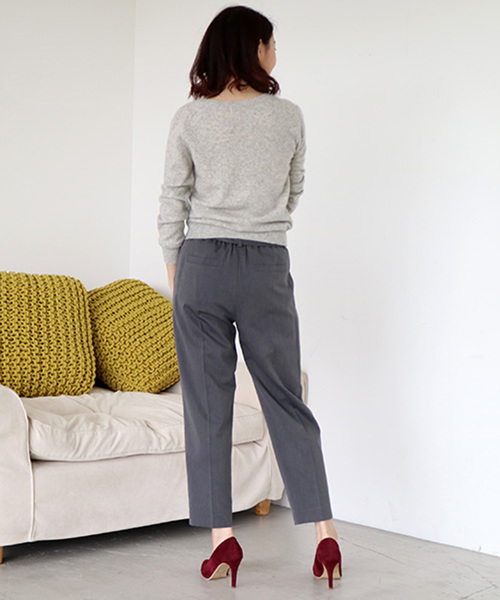 N.（N. Natural Beauty Basic）（エヌエヌナチュラルビューティーベーシック）の「ギャザーイージーパンツ（その他パンツ・レディース・ブラック/ボルドー/ベージュ/グレー・MEDIUM）」の18枚目の写真