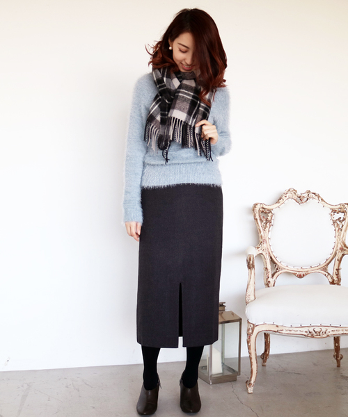 N.(N. Natural Beauty Basic)(エヌエヌナチュラルビューティーベーシック)の「◆《追加生産》【and GIRL11月号掲載】 シャギーコンパクトニット(ニット/セーター・レディース・ブルー/ホワイト/ベージュ・MEDIUM)」の4枚目の写真