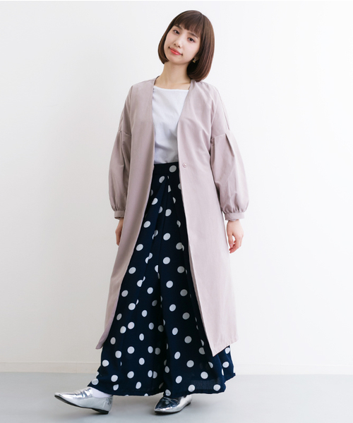 MERLOT（メルロー）の「ピーチウエストリボンボリューム袖スプリングコート501-4591（その他アウター・レディース・ネイビー/キャメル/ブラック/ピンクベージュ/カーキ・FREE）」の5枚目の写真