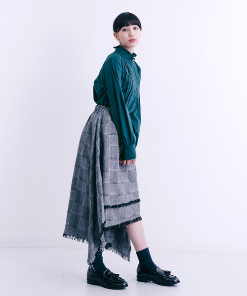 MERLOT（メルロー）の「フリルスタンドネックブラウス1342（シャツ/ブラウス・レディース・ブラック/レッド/オフホワイト/ブルーグリーン・FREE）」の12枚目の写真