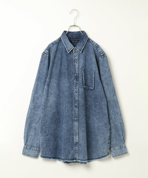 VENCEEXCHANGE（ヴァンスエクスチェンジ）の「デニムダメージビッグシャツ          （シャツ/ブラウス・メンズ・ネイビー/スカイブルー・LARGE/MEDIUM）」の2枚目の写真