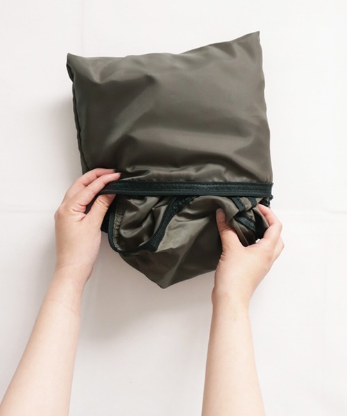 antiqua(アンティカ)の「収納式エコバッグ(バックパック/リュック・メンズ・ブラック/ネイビー/ブラック系その他/カーキ/グレー・FREE)」の15枚目の写真