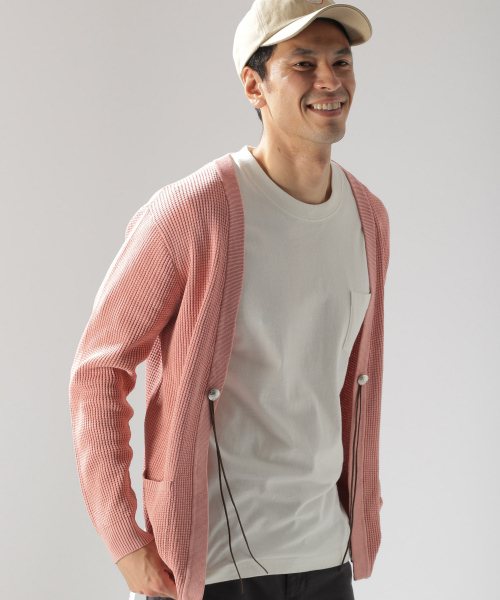 BAYFLOW（ベイフロー）の「コットンリネンワッフルコンチョカーディガン（カーディガン/ボレロ・メンズ・ベージュ/ライトブルー/ピンク・MEDIUM/LARGE）」の3枚目の写真
