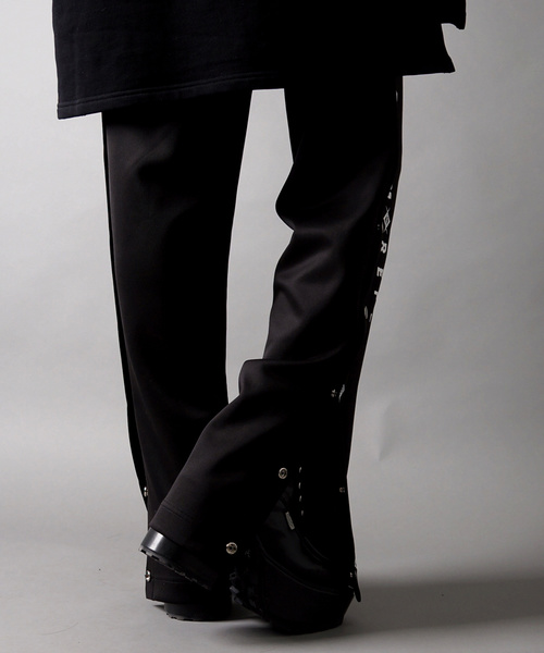 『TRAVAS TOKYO/トラバス トーキョー』ボンテージデザインパンツ TRAVAS TOKYO（トラバス トウキョウ）の「『TRAVAS TOKYO