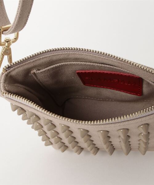 RiNc (リンク)の「【 GLAM JAM / グラムジャム 】 スタッズ ショルダー バッグ(ショルダーバッグ・レディース・モカ/ブラック/オレンジ/ブラック系その他2/インディゴブルー/ブラック×ゴールド/ホワイト系その他/ブルー系その他2/その他1/カーキ/イエロー/ブラック系その他/その他2/ブルー系その他3/その他/ピンク/ピンク系その他/サックスブルー/ホワイト×ゴールド/サックスブルー系・FREE)」の8枚目の写真