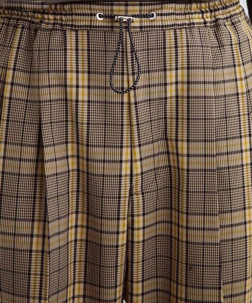 UNITED TOKYO（ユナイテッドトウキョウ）の「チェックワイドイージースラックス（スラックス・メンズ・ベージュ/グレー・1/2/3）」の15枚目の写真