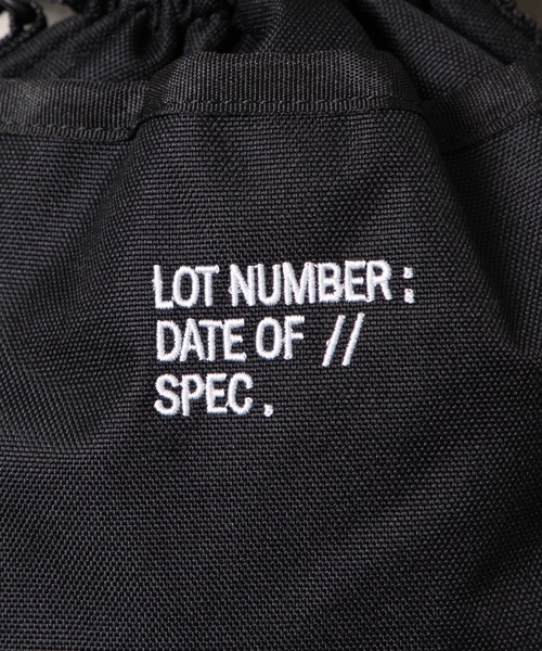 WEGO（ウィゴー）の「WEGO/ロゴ刺繍2WAY巾着バッグ（ショルダーバッグ・メンズ・オレンジ/パープル/グレー/ブラック・FREE）」の11枚目の写真