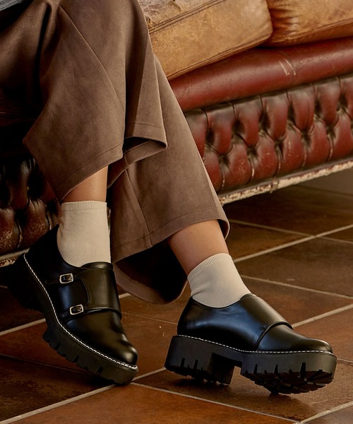 KOBE LETTUCE(コウベレタス)の「ダブルモンクストラップ厚底ローファーシューズ(ローファー・レディース・シルバー系その他/ブラウン/ブラック・S/LL/M/L)」の2枚目の写真