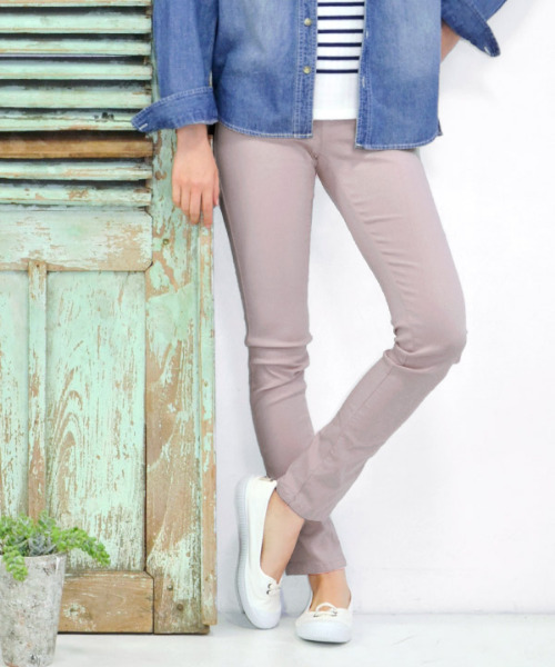 zootie(ズーティー)の「エアパンツ(その他パンツ・レディース・フューシャピンク/ストライプ/ブラック系その他/ブラック×ホワイト/チャコール/ブラック系その他2/マスタード/ケミカルウォッシュ/ダークベージュ/ブルー系その他/グレイッシュベージュ/ホワイト系その他/ネイビー/オリーブ/バーガンディー/インディゴブルー/ブラック/ブルー系その他2/チェック/グレー系その他/ブラウン/グリーン/ミント/ライトイエロー・S/M/L/LL/3L)」の9枚目の写真