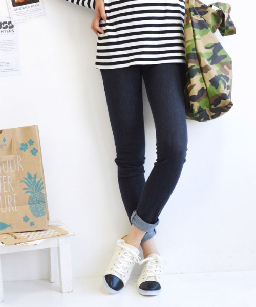 zootie(ズーティー)の「エアパンツ(その他パンツ・レディース・フューシャピンク/ストライプ/ブラック系その他/ブラック×ホワイト/チャコール/ブラック系その他2/マスタード/ケミカルウォッシュ/ダークベージュ/ブルー系その他/グレイッシュベージュ/ホワイト系その他/ネイビー/オリーブ/バーガンディー/インディゴブルー/ブラック/ブルー系その他2/チェック/グレー系その他/ブラウン/グリーン/ミント/ライトイエロー・S/M/L/LL/3L)」の15枚目の写真