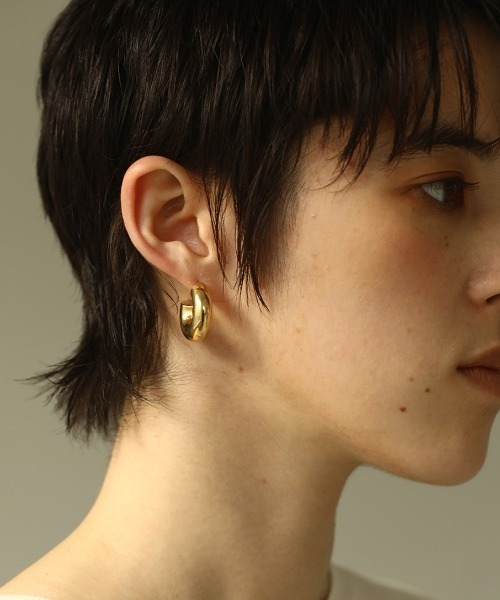 TODAYFUL（トゥデイフル）の「チュンキーフープピアス(Silver925)（ピアス（両耳用）・レディース・ゴールド/シルバー・FREE）」の5枚目の写真