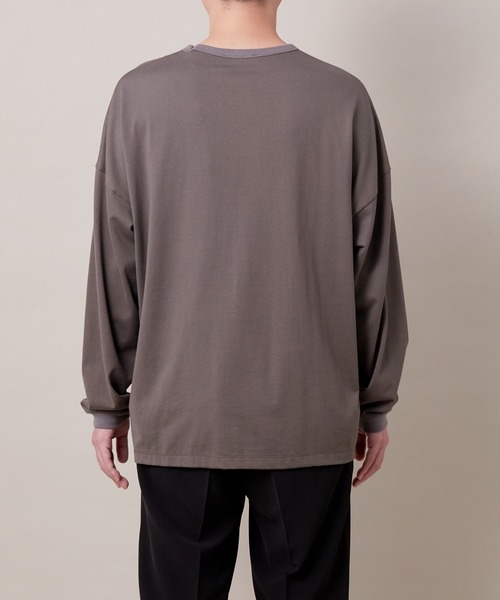 ADAM ET ROPE'(アダムエロペ)の「〈WEB・一部店舗限定〉【NORITAKE】ドロップショルダーBIG LS Tee(Tシャツ/カットソー・メンズ・ホワイト/チャコールグレー/ブラック/ワイン・M/L)」の17枚目の写真