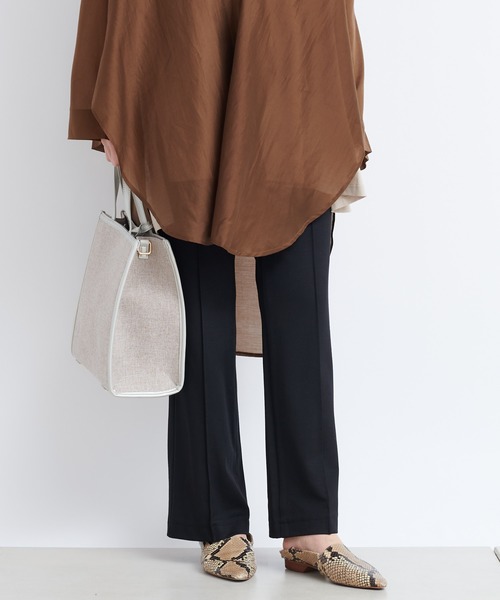 DouDou（ドゥドゥ）の「ポンチピンタックパンツ（その他パンツ・レディース・ブラック/アイボリー/グレイッシュベージュ・38/36）」の3枚目の写真