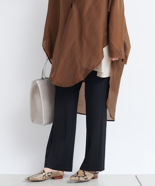 DouDou（ドゥドゥ）の「ポンチピンタックパンツ（その他パンツ・レディース・ブラック/アイボリー/グレイッシュベージュ・38/36）」の15枚目の写真