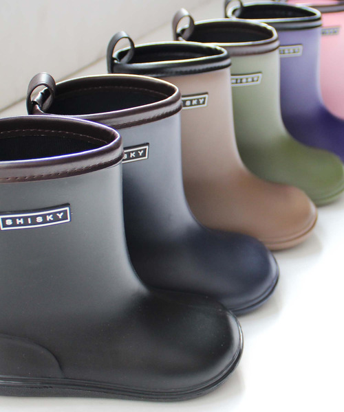 THE CASUAL（カジュアル）の「キッズ ロゴ パイピング レインブーツ（レインシューズ・キッズ・ブラック/ブラウン/カーキ/ネイビー/パープル/ピンク・16cm/17cm/18cm/19cm/20cm/21cm/22cm）」の13枚目の写真