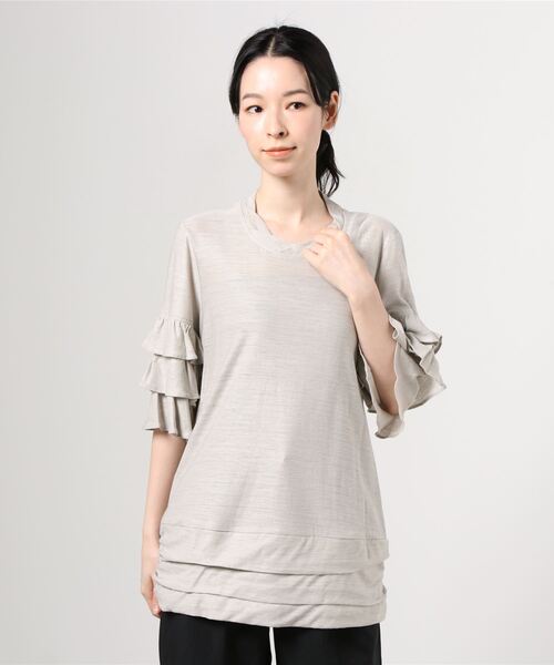 GGD（ジージーディー）の「HAVE A NICE TRIP / ハヴァナイストリップ　ウォッシャブルアサカサネスリーブヒネリクルー（Tシャツ/カットソー・レディース・ベージュ/サンドグレー/カーキ・M/LL/L）」の2枚目の写真