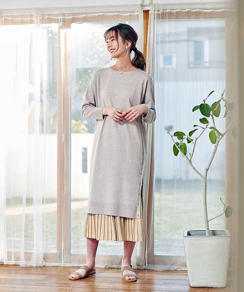 J.PRESS Ladies(J.プレス レディス)の「【洗える】ワンピ+プリーツスカート ツインセットワンピース(ワンピース・レディース・ネイビー系/ベージュ系/ライトグレー系・XS)」の4枚目の写真