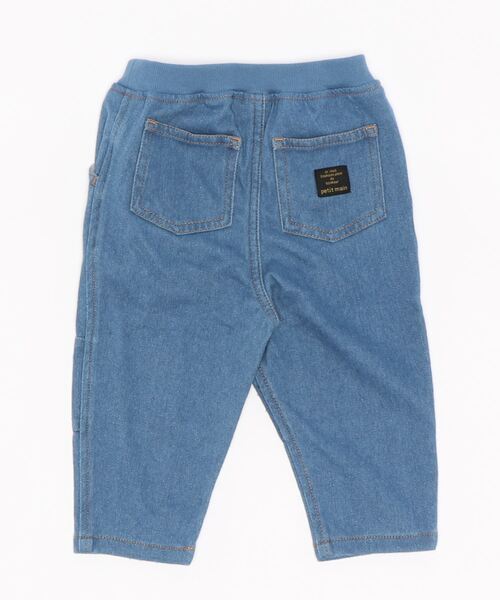 petit main（プティマイン）の「カットデニム9分丈パンツ（デニムパンツ・キッズ・ライトブルー/ブルー・80ｃｍ/90cm/130cm/120cm/100cm/110cm）」の4枚目の写真