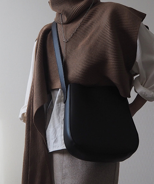 ISOOK（アイスー）の「Adjust round bag / アジャストラウンドバッグ（mi select）（トートバッグ・レディース・ブラック/グレイッシュベージュ/ブラウン・FREE）」の22枚目の写真