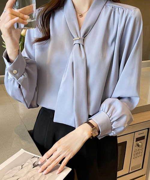 Ulysses（ユリシス）の「ボウタイブラウス（シャツ/ブラウス・レディース・ホワイト/グレー/キャメル/カーキ/ライトピンク/ブラック/イエロー・M/L）」の21枚目の写真