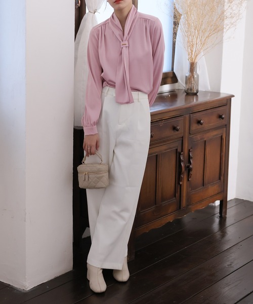 Ulysses（ユリシス）の「ボウタイブラウス（シャツ/ブラウス・レディース・ホワイト/グレー/キャメル/カーキ/ライトピンク/ブラック/イエロー・M/L）」の16枚目の写真