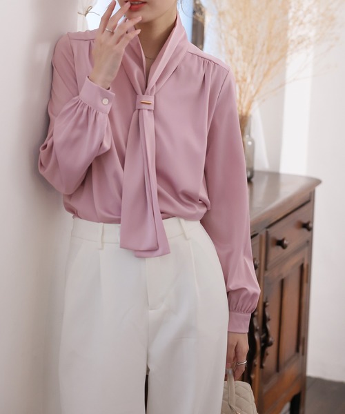 Ulysses（ユリシス）の「ボウタイブラウス（シャツ/ブラウス・レディース・ホワイト/グレー/キャメル/カーキ/ライトピンク/ブラック/イエロー・M/L）」の9枚目の写真