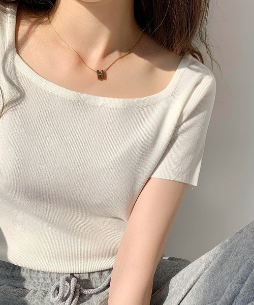 MAISON DE THERESE(メゾン ド テレーズ)の「スクエアネックハーフスリーブTシャツ(Tシャツ/カットソー・レディース・ブラック/ホワイト/イエロー・M)」の4枚目の写真