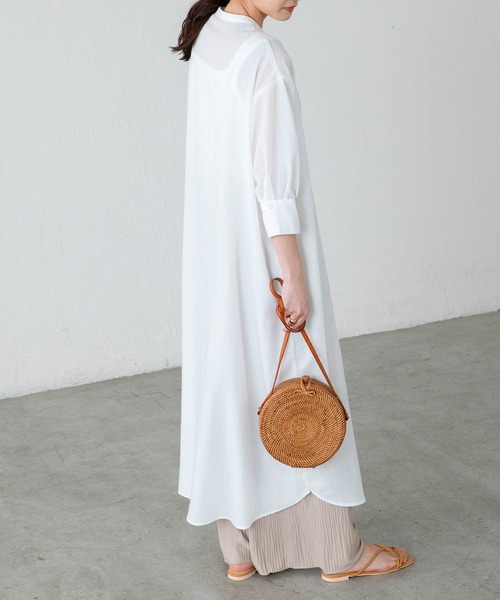 BONLECILL（ボンルシール）の「ピンタック ボザム 五分袖 シアーシャツ ワンピース（シャツワンピース・レディース・ブラック/ベージュ/オフホワイト/ライトグリーン・FREE）」の6枚目の写真