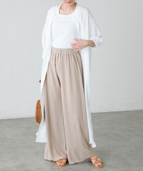 BONLECILL（ボンルシール）の「ピンタック ボザム 五分袖 シアーシャツ ワンピース（シャツワンピース・レディース・ブラック/ベージュ/オフホワイト/ライトグリーン・FREE）」の9枚目の写真