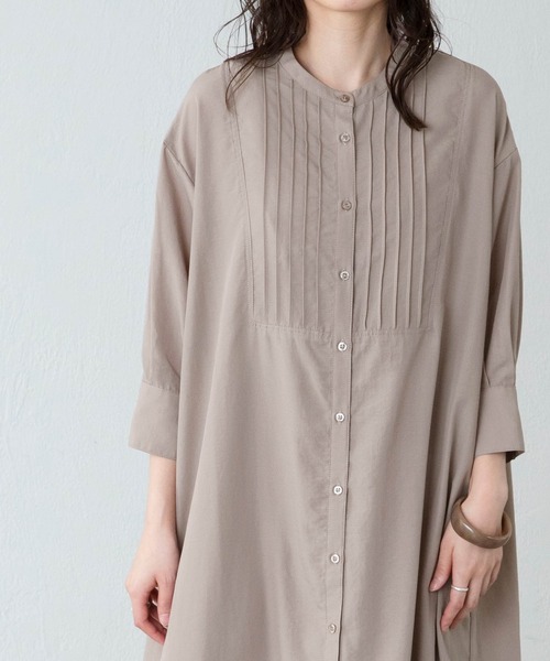 BONLECILL（ボンルシール）の「ピンタック ボザム 五分袖 シアーシャツ ワンピース（シャツワンピース・レディース・ブラック/ベージュ/オフホワイト/ライトグリーン・FREE）」の21枚目の写真