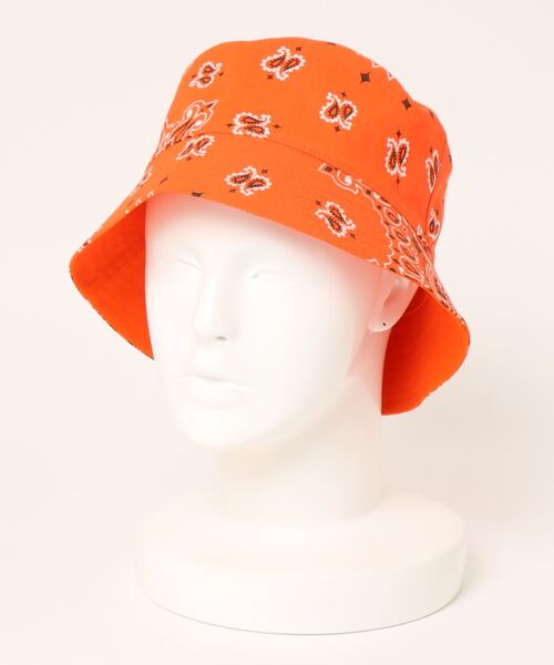 CONVERSE STARS（コンバーススターズ）の「リバーシブルバンダナバケットハット（ハット・レディース・ホワイト/ブラック/オレンジ・FREE）」の3枚目の写真