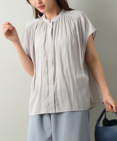 INTERPLANET（インタープラネット）の「パウダーサテンギャザーブラウス（シャツ/ブラウス・レディース・ネイビー/モカ/ラベンダー/グレイッシュベージュ・FREE）」の7枚目の写真