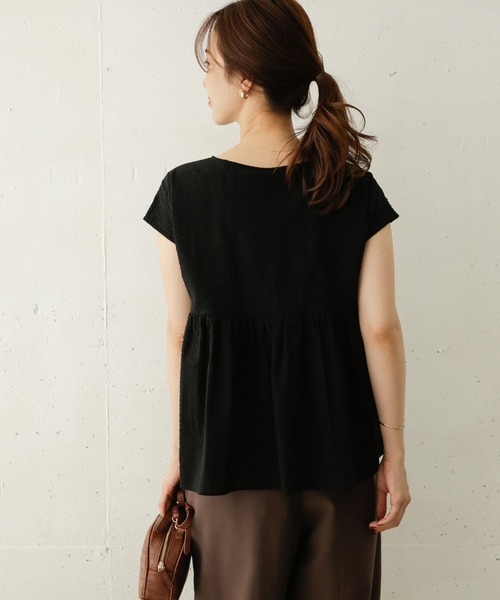 URBAN RESEARCH DOORS（アーバンリサーチドアーズ）の「タックレースフレンチブラウス（シャツ/ブラウス・レディース・ブラック/オフホワイト/カーキ・ONE）」の22枚目の写真