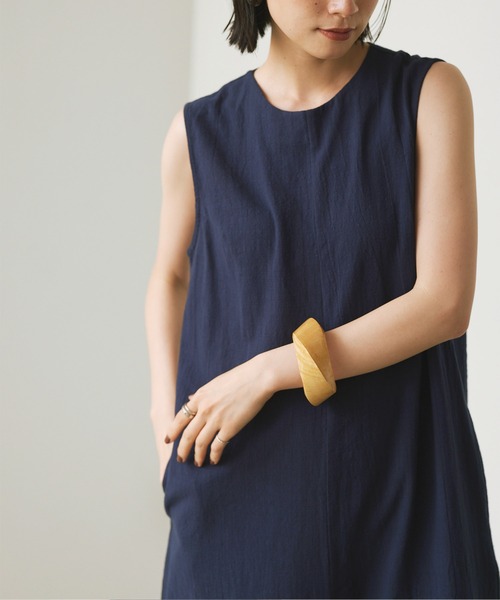 titivate(ティティベイト)の「ワイドシルエットノースリーブオールインワン(つなぎ/オールインワン・レディース・ベージュ/ネイビー/ダークオレンジ・S/M/L/PS(XS-S))」の16枚目の写真