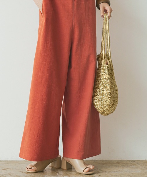 titivate(ティティベイト)の「ワイドシルエットノースリーブオールインワン(つなぎ/オールインワン・レディース・ベージュ/ネイビー/ダークオレンジ・S/M/L/PS(XS-S))」の10枚目の写真