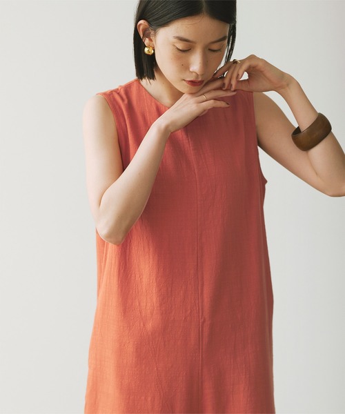 titivate(ティティベイト)の「ワイドシルエットノースリーブオールインワン(つなぎ/オールインワン・レディース・ベージュ/ネイビー/ダークオレンジ・S/M/L/PS(XS-S))」の8枚目の写真