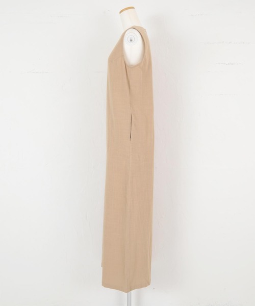 titivate(ティティベイト)の「ワイドシルエットノースリーブオールインワン(つなぎ/オールインワン・レディース・ベージュ/ネイビー/ダークオレンジ・S/M/L/PS(XS-S))」の21枚目の写真