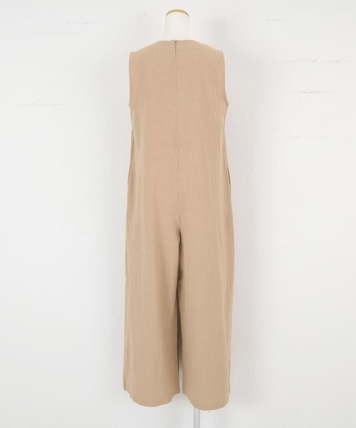 titivate(ティティベイト)の「ワイドシルエットノースリーブオールインワン(つなぎ/オールインワン・レディース・ベージュ/ネイビー/ダークオレンジ・S/M/L/PS(XS-S))」の19枚目の写真