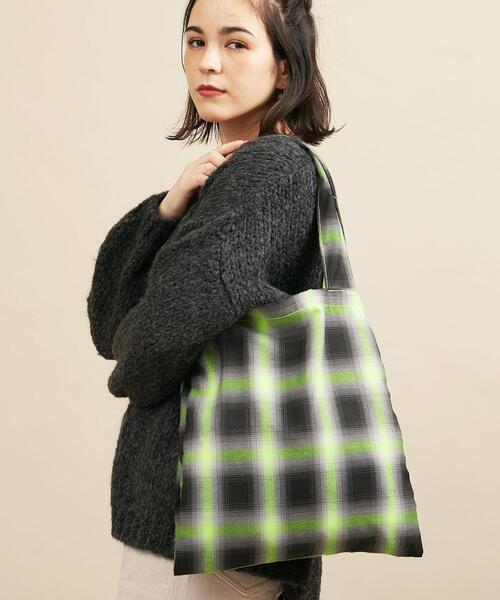 BEAUTY&YOUTH UNITED ARROWS(ビューティーアンドユースユナイテッドアローズ)の「BY オンブレチェック ポータブルトートバッグ ∴(トートバッグ・レディース・ナチュラル/シャーベット/ライム・FREE)」の14枚目の写真